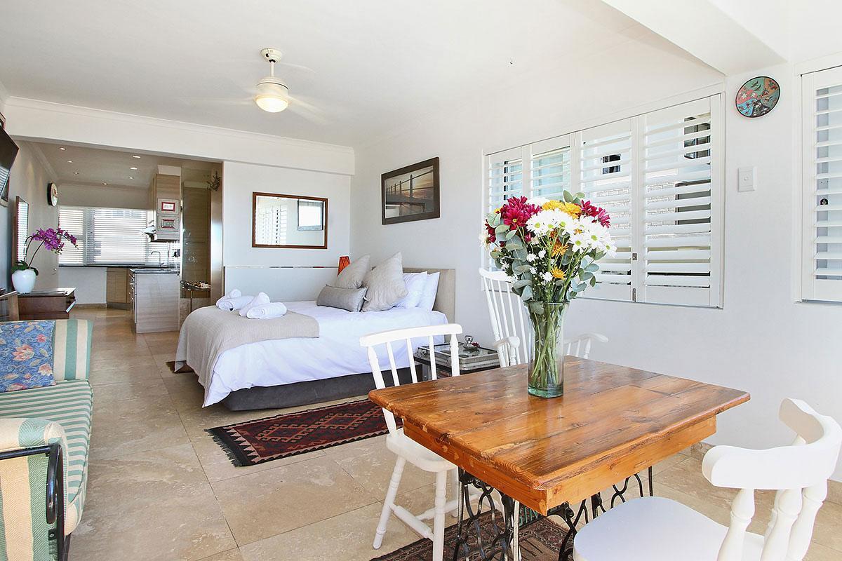 Dolphin Bay 2 Apartment Cape Town Exterior photo