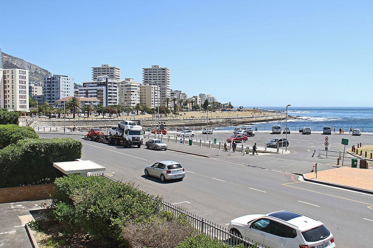 Dolphin Bay 2 Apartment Cape Town Exterior photo